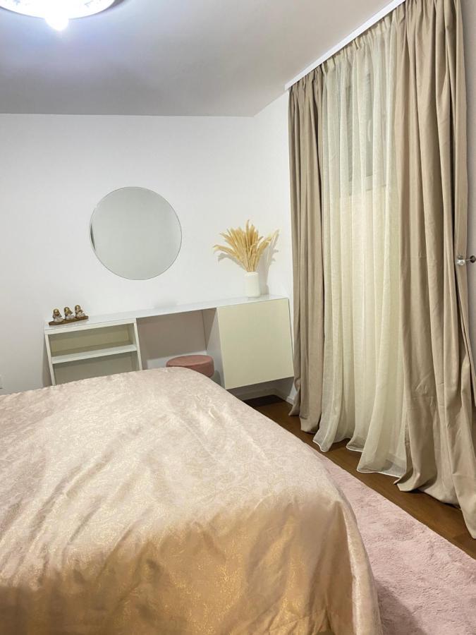 Sweet Flat With 2 Bedrooms Split Croatia Eksteriør billede